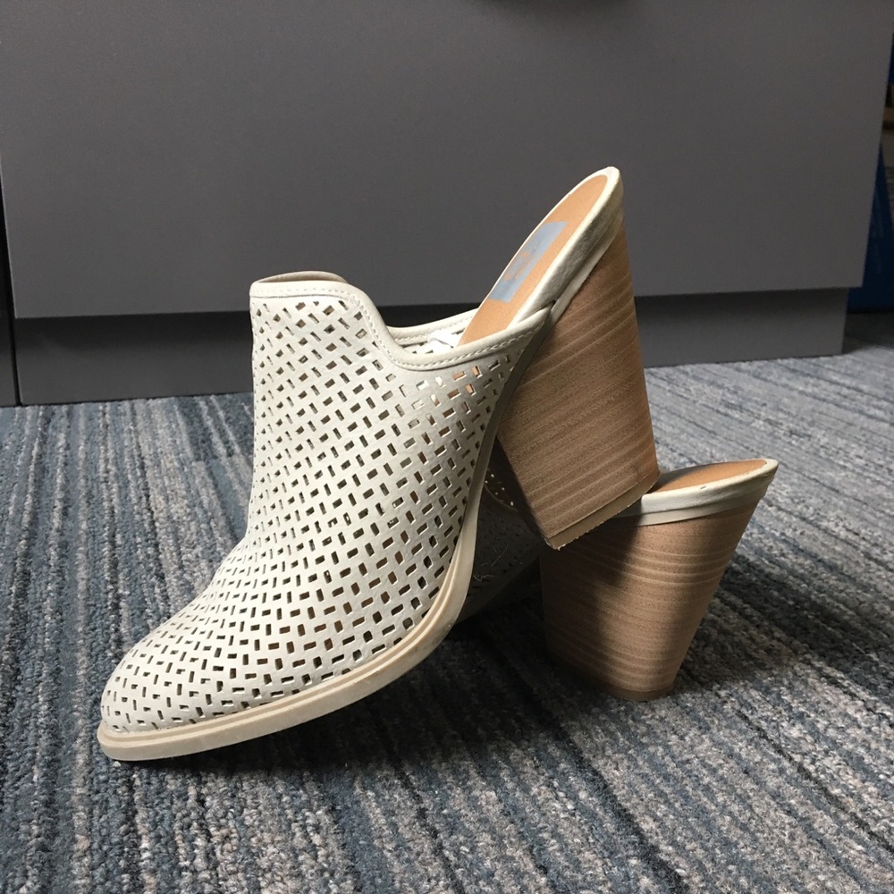 Dolce Vita mule booties